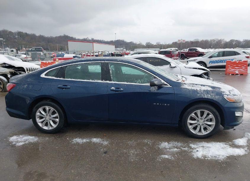 Photo 13 of 2019 Chevrolet Malibu LT (VIN 1G1ZD5ST9KF196691)