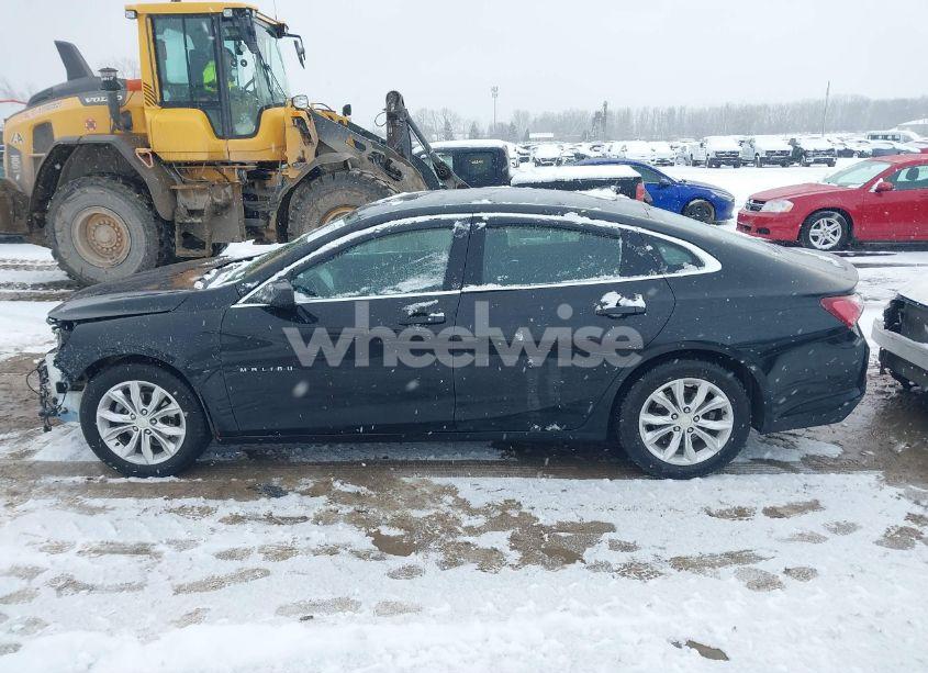 Photo 14 of 2019 Chevrolet Malibu LT (VIN 1G1ZD5ST9KF198702)