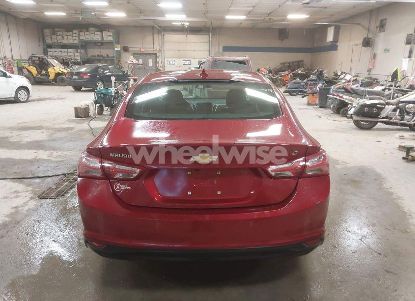 Photo 16 of 2019 Chevrolet Malibu LT (VIN 1G1ZD5ST9KF209813)