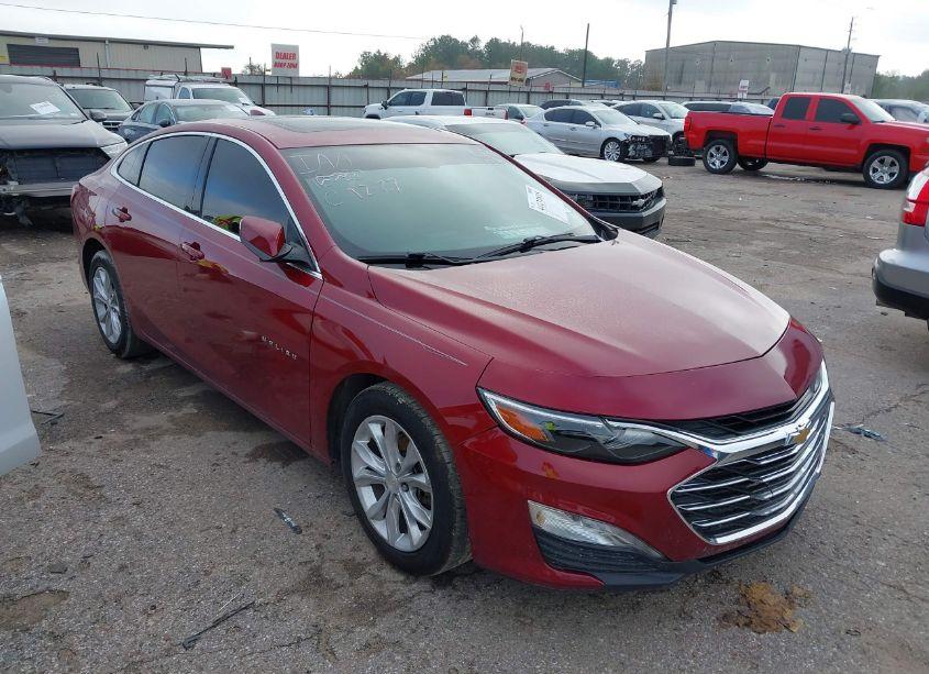 2020 Chevrolet Malibu FWD LT (VIN 1G1ZD5ST9LF000928) main photo