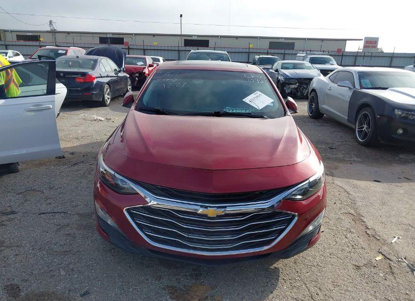 Photo 6 of 2020 Chevrolet Malibu FWD LT (VIN 1G1ZD5ST9LF000928)