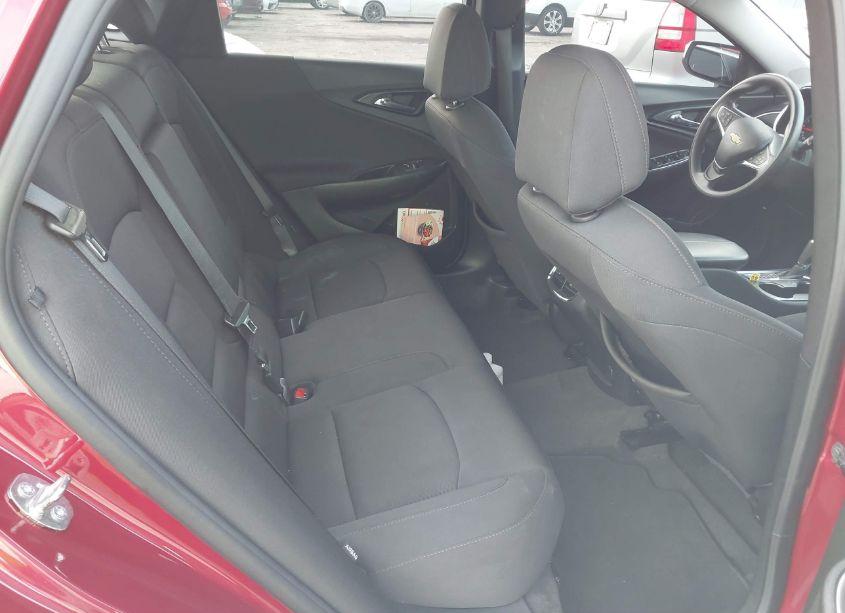 Photo 8 of 2020 Chevrolet Malibu FWD LT (VIN 1G1ZD5ST9LF000928)