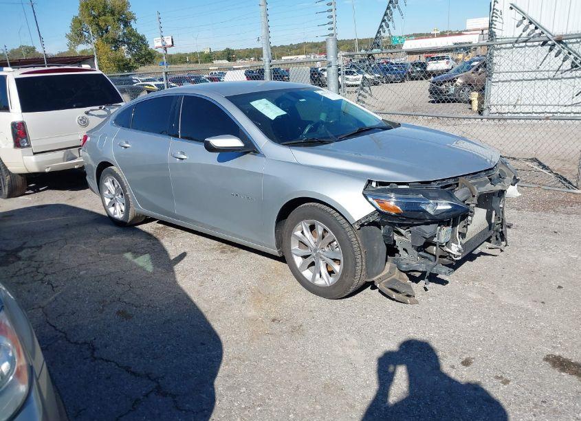 Photo 13 of 2020 Chevrolet Malibu FWD LT (VIN 1G1ZD5ST9LF024727)