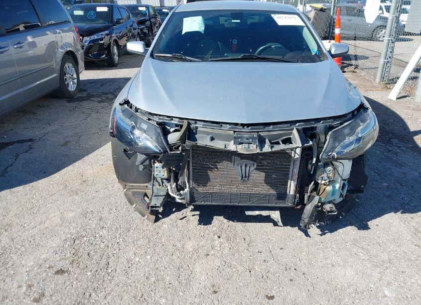 Photo 6 of 2020 Chevrolet Malibu FWD LT (VIN 1G1ZD5ST9LF024727)