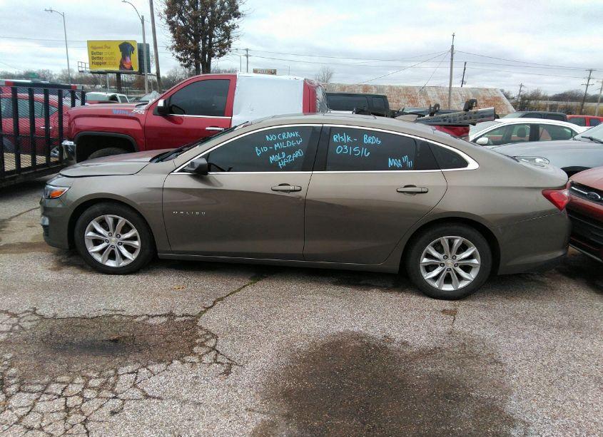 Photo 13 of 2020 Chevrolet Malibu LT (VIN 1G1ZD5ST9LF031516)