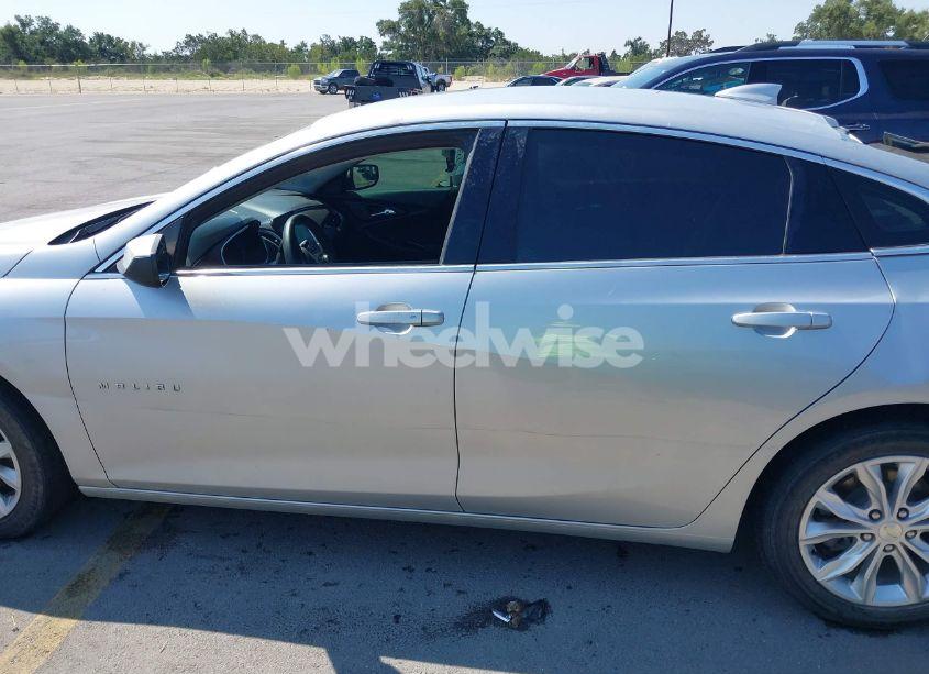 Photo 14 of 2020 Chevrolet Malibu FWD LT (VIN 1G1ZD5ST9LF037476)