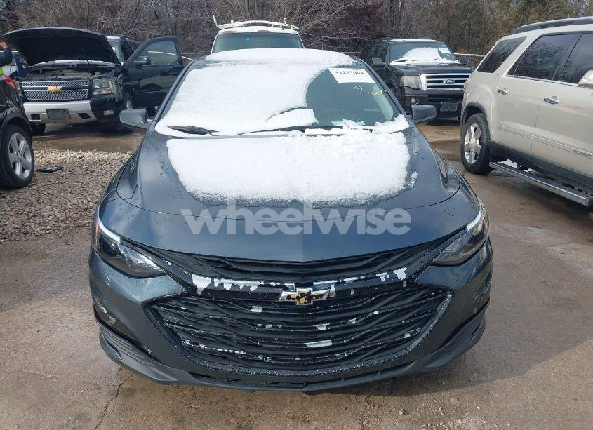 Photo 12 of 2020 Chevrolet Malibu FWD LT (VIN 1G1ZD5ST9LF045755)