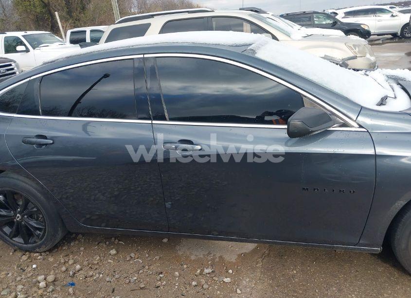 Photo 13 of 2020 Chevrolet Malibu FWD LT (VIN 1G1ZD5ST9LF045755)