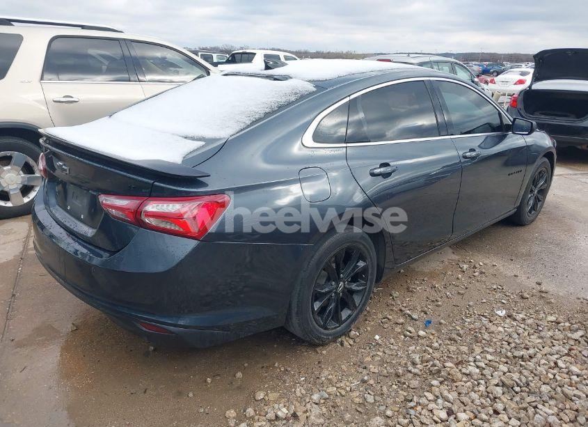 Photo 4 of 2020 Chevrolet Malibu FWD LT (VIN 1G1ZD5ST9LF045755)