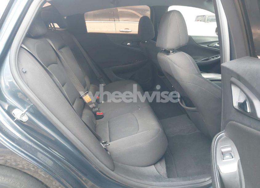 Photo 8 of 2020 Chevrolet Malibu FWD LT (VIN 1G1ZD5ST9LF045755)