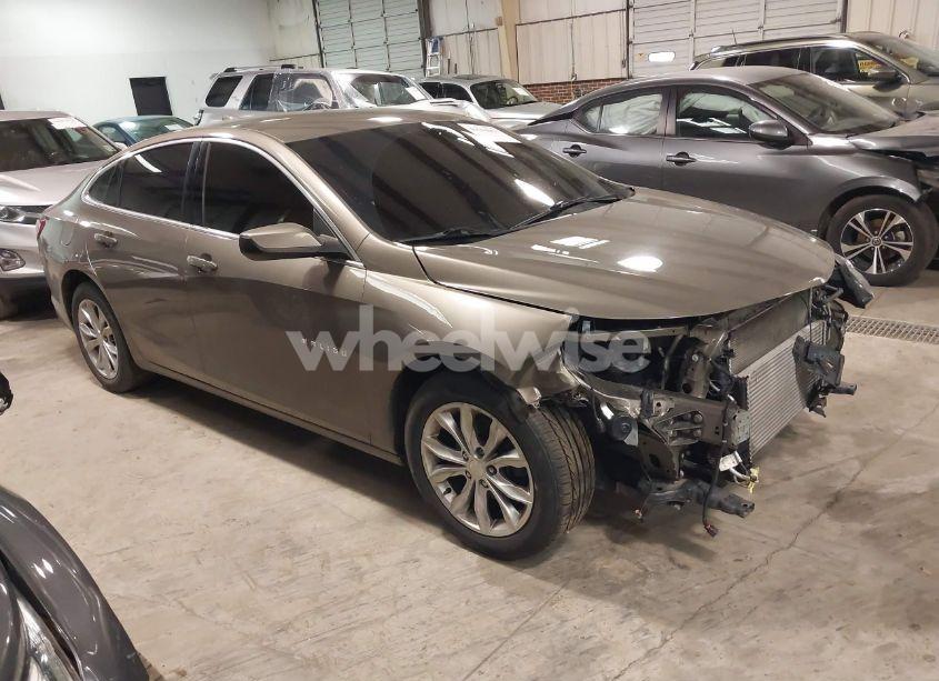 2020 Chevrolet Malibu FWD LT (VIN 1G1ZD5ST9LF053094) main photo