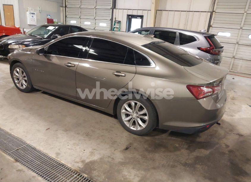 Photo 3 of 2020 Chevrolet Malibu FWD LT (VIN 1G1ZD5ST9LF053094)