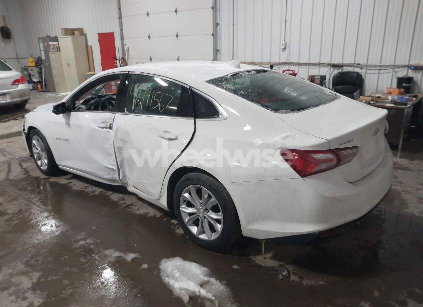 Photo 3 of 2020 Chevrolet Malibu FWD LT (VIN 1G1ZD5ST9LF053533)