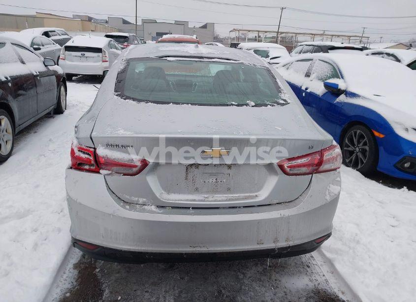 Photo 16 of 2020 Chevrolet Malibu FWD LT (VIN 1G1ZD5ST9LF053841)
