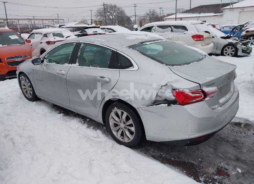 Photo 3 of 2020 Chevrolet Malibu FWD LT (VIN 1G1ZD5ST9LF053841)