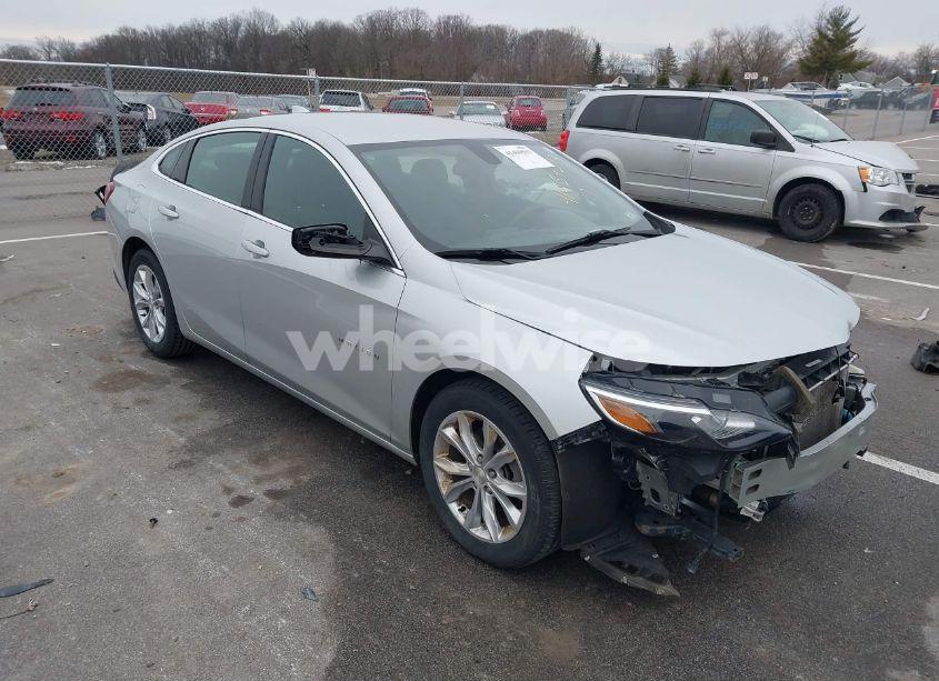 2020 Chevrolet Malibu FWD LT (VIN 1G1ZD5ST9LF062393) main photo