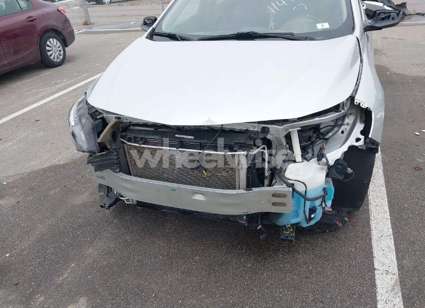 Photo 6 of 2020 Chevrolet Malibu FWD LT (VIN 1G1ZD5ST9LF062393)