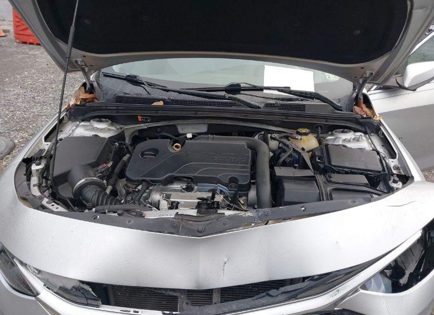 Photo 10 of 2020 Chevrolet Malibu FWD LT (VIN 1G1ZD5ST9LF068484)