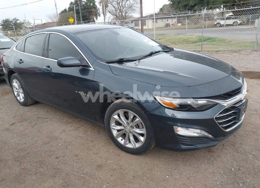 2020 Chevrolet Malibu FWD LT (VIN 1G1ZD5ST9LF075094) main photo