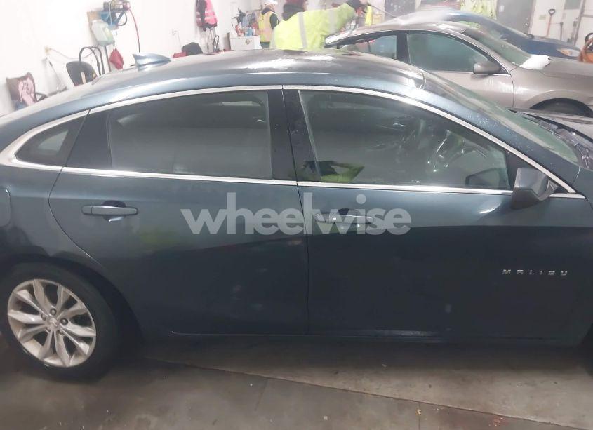 Photo 13 of 2020 Chevrolet Malibu FWD LT (VIN 1G1ZD5ST9LF075130)