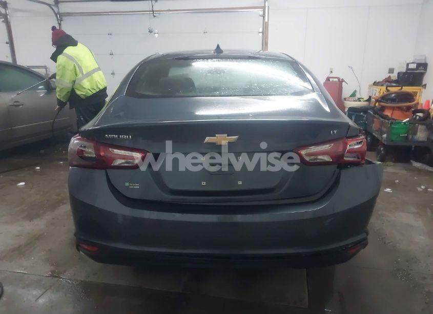 Photo 16 of 2020 Chevrolet Malibu FWD LT (VIN 1G1ZD5ST9LF075130)