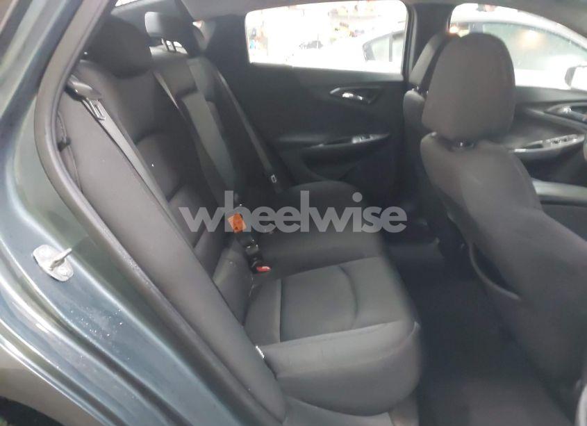 Photo 8 of 2020 Chevrolet Malibu FWD LT (VIN 1G1ZD5ST9LF075130)