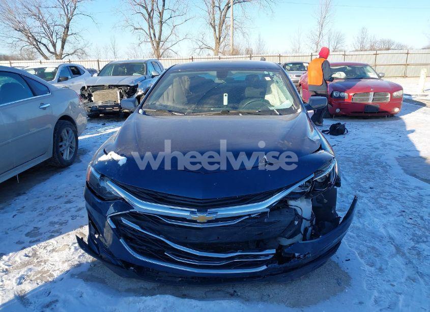 Photo 12 of 2020 Chevrolet Malibu FWD LT (VIN 1G1ZD5ST9LF093689)