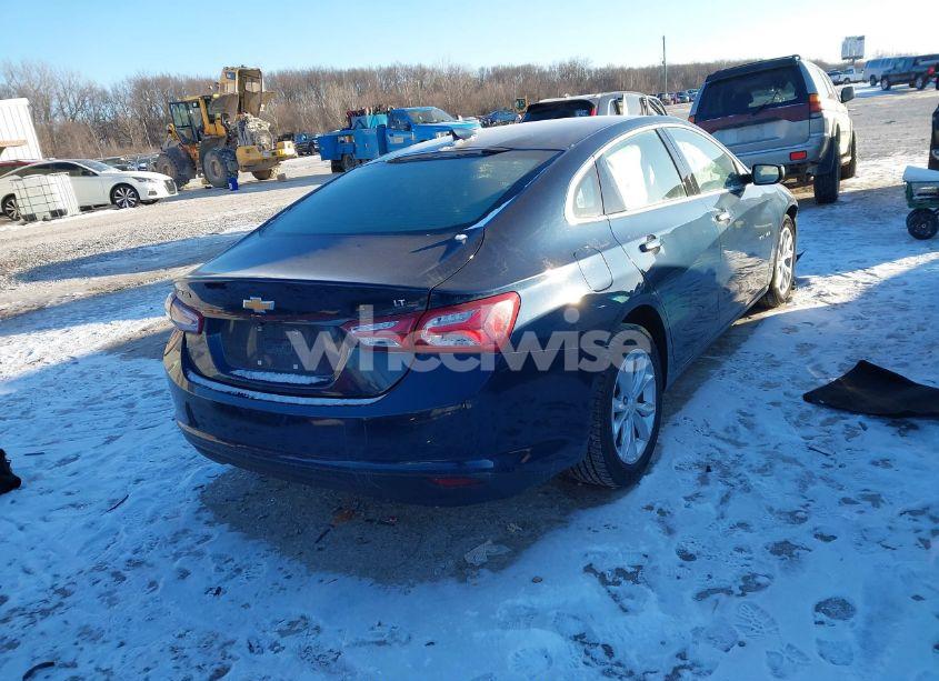 Photo 4 of 2020 Chevrolet Malibu FWD LT (VIN 1G1ZD5ST9LF093689)