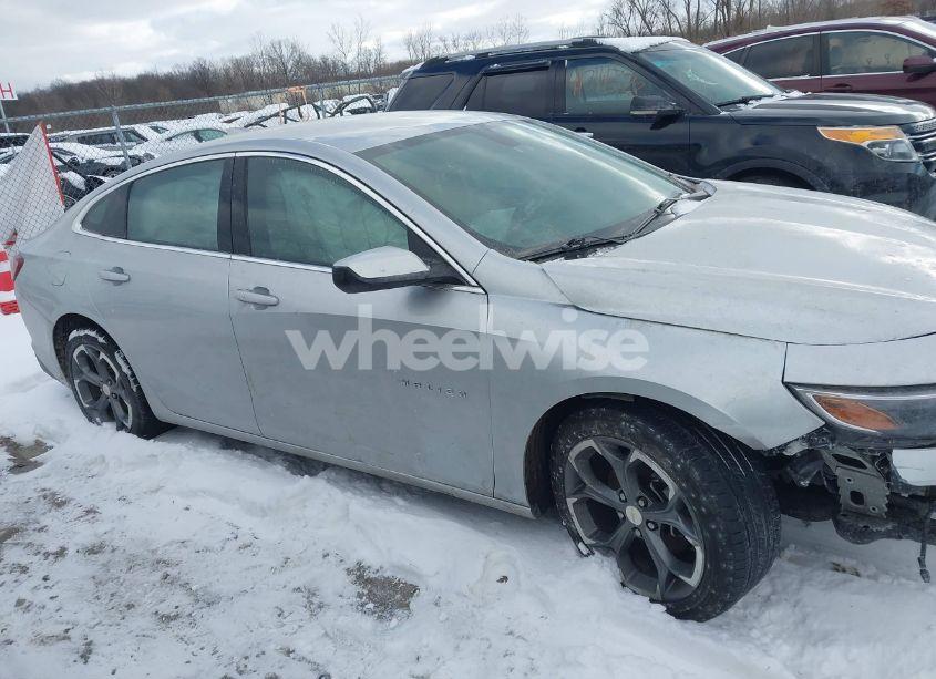 Photo 14 of 2020 Chevrolet Malibu FWD LT (VIN 1G1ZD5ST9LF103881)
