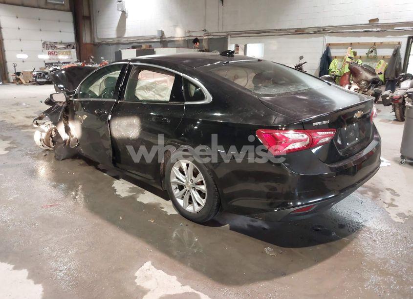Photo 3 of 2020 Chevrolet Malibu FWD LT (VIN 1G1ZD5ST9LF112273)
