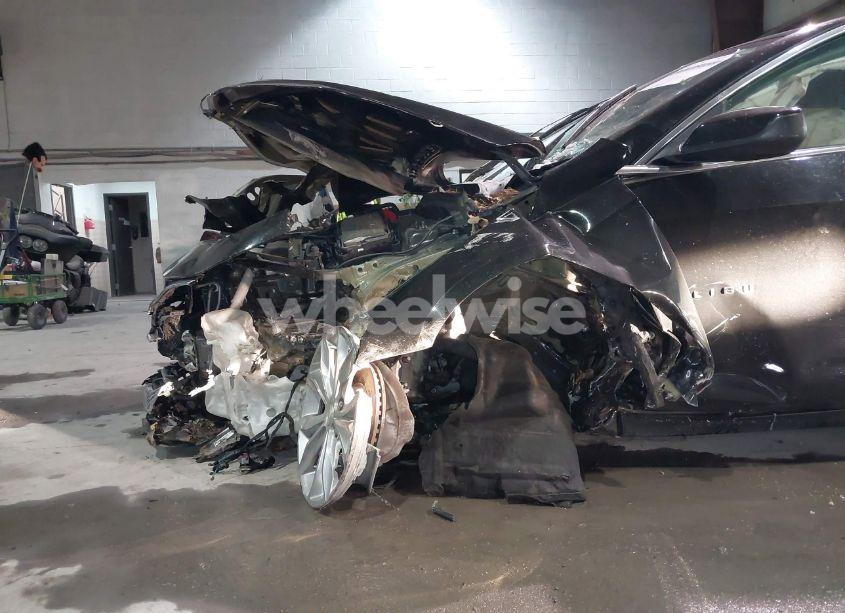 Photo 6 of 2020 Chevrolet Malibu FWD LT (VIN 1G1ZD5ST9LF112273)