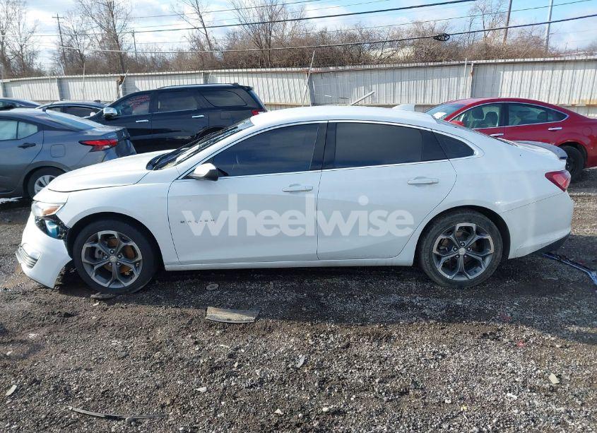 Photo 15 of 2021 Chevrolet Malibu FWD LT (VIN 1G1ZD5ST9MF004527)