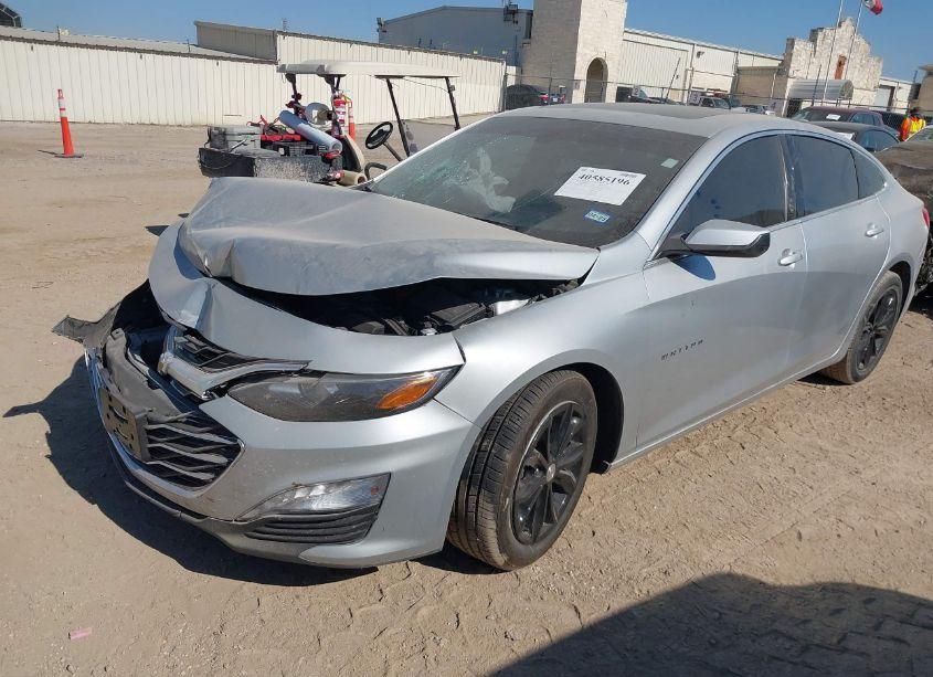 Photo 2 of 2021 Chevrolet Malibu FWD LT (VIN 1G1ZD5ST9MF007363)