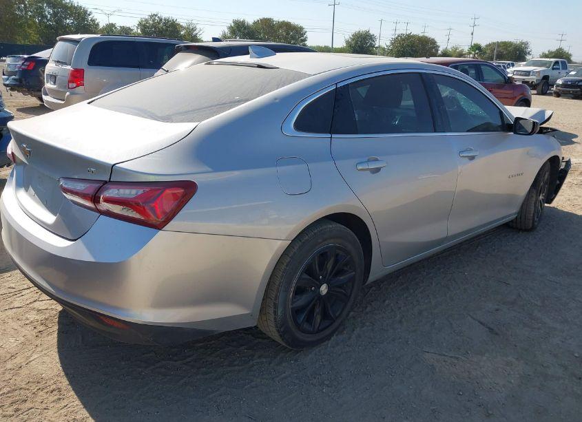 Photo 4 of 2021 Chevrolet Malibu FWD LT (VIN 1G1ZD5ST9MF007363)
