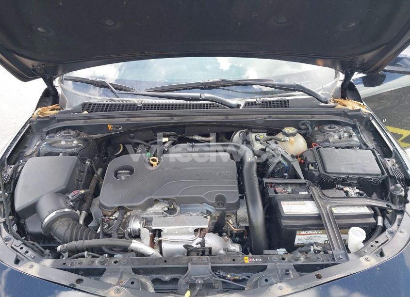 Photo 10 of 2021 Chevrolet Malibu FWD LT (VIN 1G1ZD5ST9MF010411)