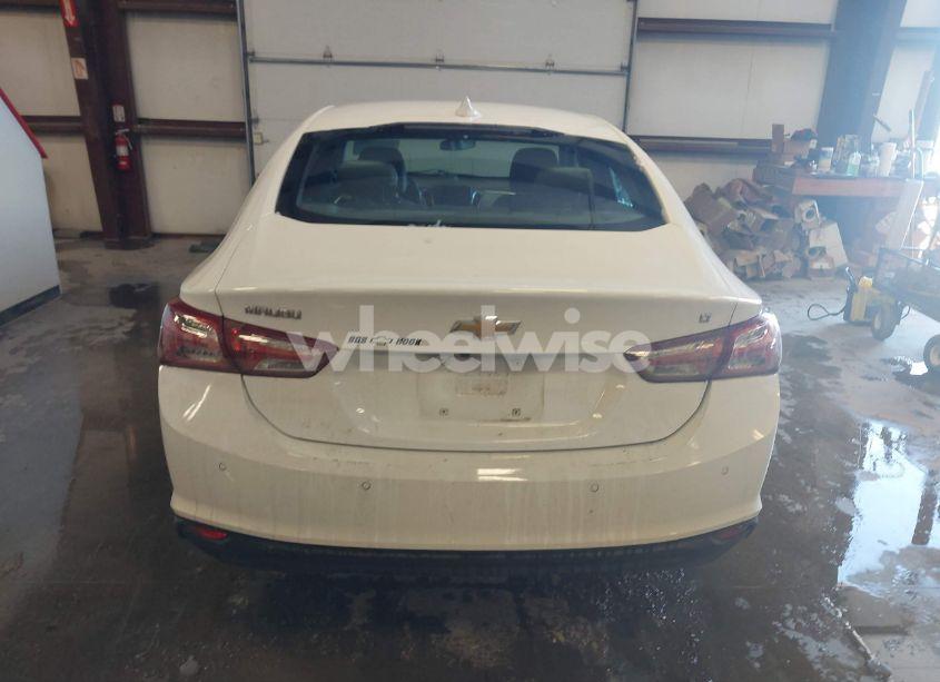 Photo 16 of 2021 Chevrolet Malibu FWD LT (VIN 1G1ZD5ST9MF012255)