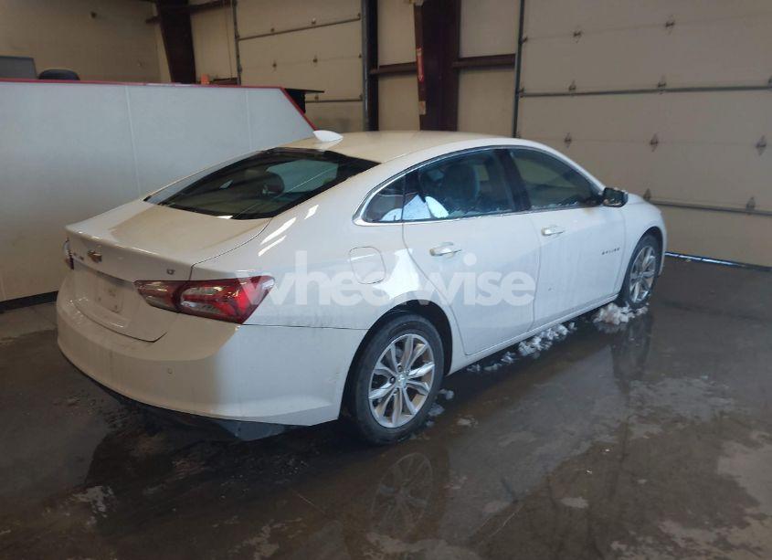 Photo 4 of 2021 Chevrolet Malibu FWD LT (VIN 1G1ZD5ST9MF012255)