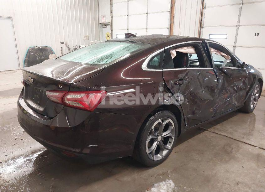 Photo 4 of 2021 Chevrolet Malibu FWD LT (VIN 1G1ZD5ST9MF025412)