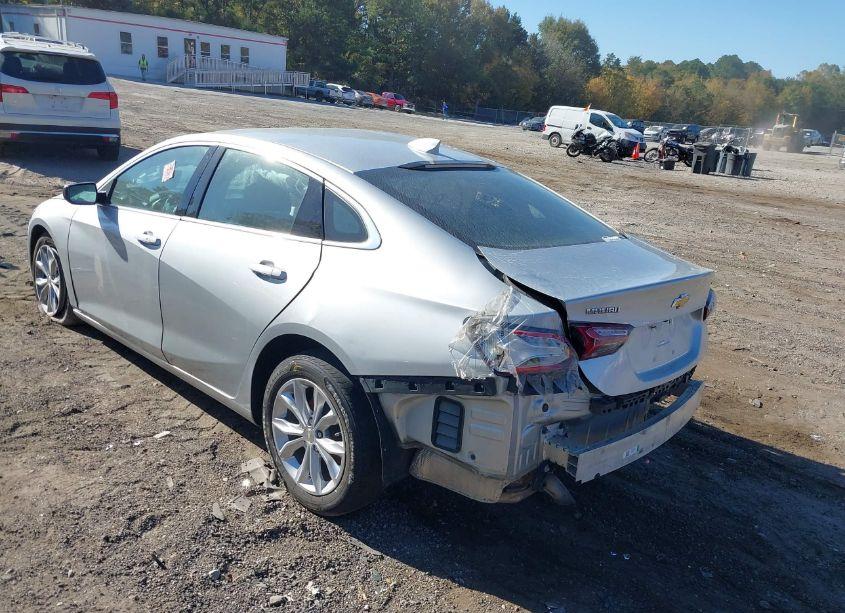 Photo 3 of 2021 Chevrolet Malibu FWD LT (VIN 1G1ZD5ST9MF025720)