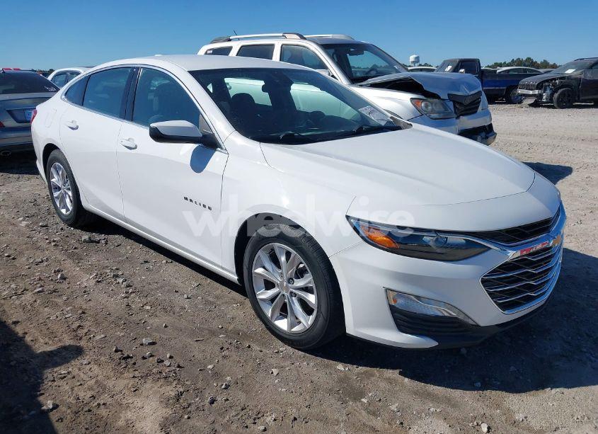 2021 Chevrolet Malibu FWD LT (VIN 1G1ZD5ST9MF034448) main photo