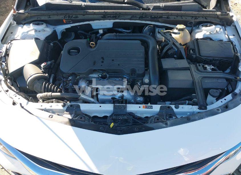 Photo 10 of 2021 Chevrolet Malibu FWD LT (VIN 1G1ZD5ST9MF034448)