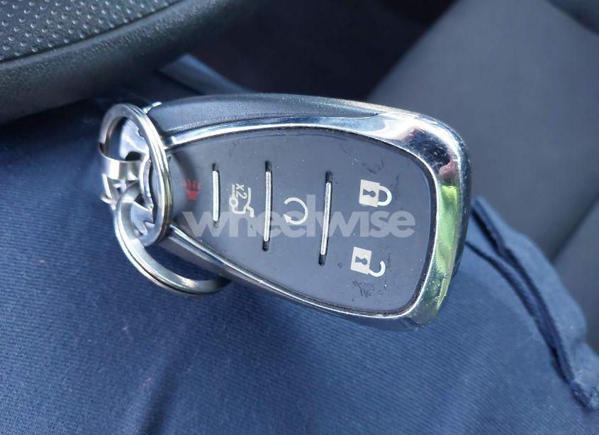 Photo 11 of 2021 Chevrolet Malibu FWD LT (VIN 1G1ZD5ST9MF034448)