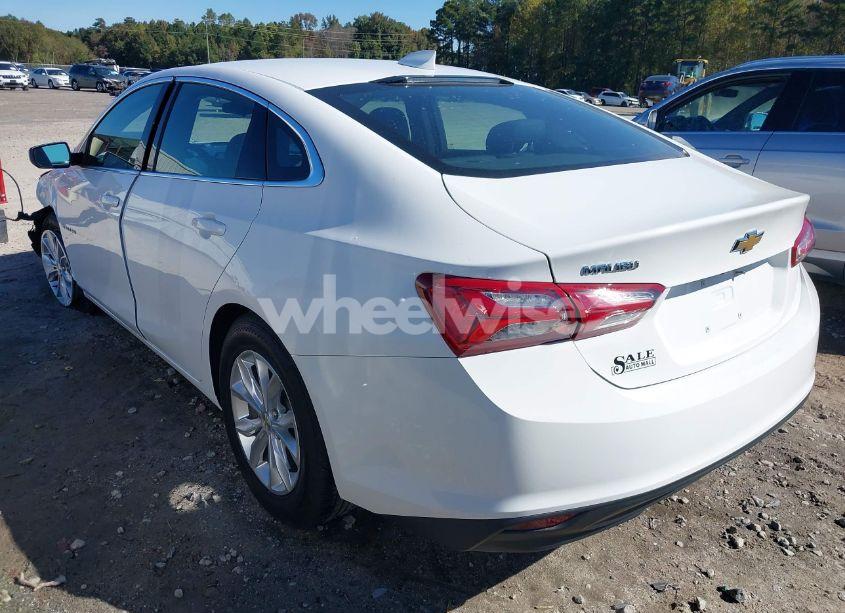 Photo 3 of 2021 Chevrolet Malibu FWD LT (VIN 1G1ZD5ST9MF034448)