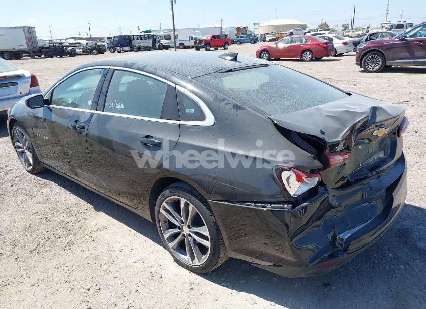 Photo 3 of 2022 Chevrolet Malibu FWD LT (VIN 1G1ZD5ST9NF114687)