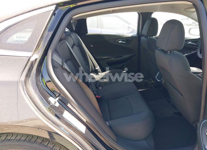 Photo 8 of 2022 Chevrolet Malibu FWD LT (VIN 1G1ZD5ST9NF114687)