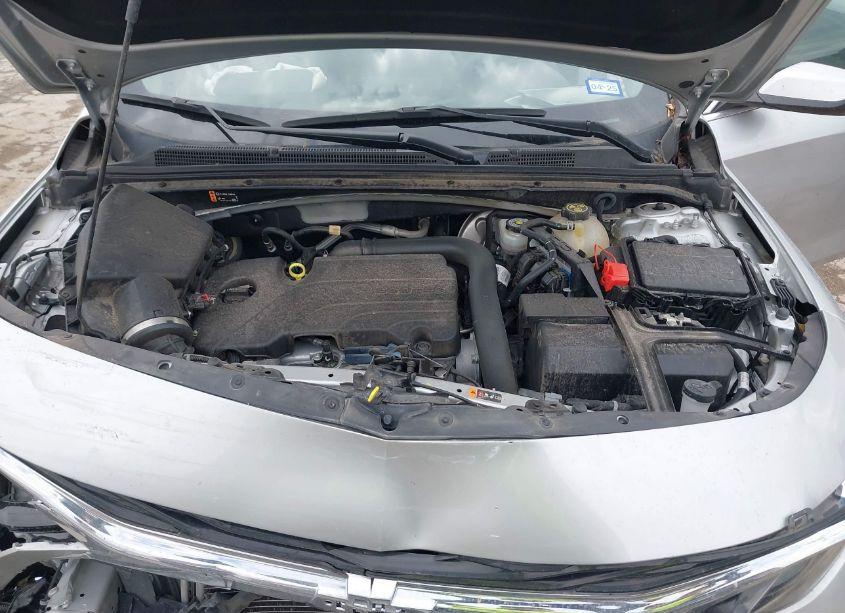 Photo 10 of 2022 Chevrolet Malibu FWD LT (VIN 1G1ZD5ST9NF128878)