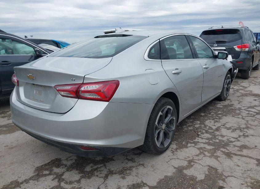 Photo 4 of 2022 Chevrolet Malibu FWD LT (VIN 1G1ZD5ST9NF128878)