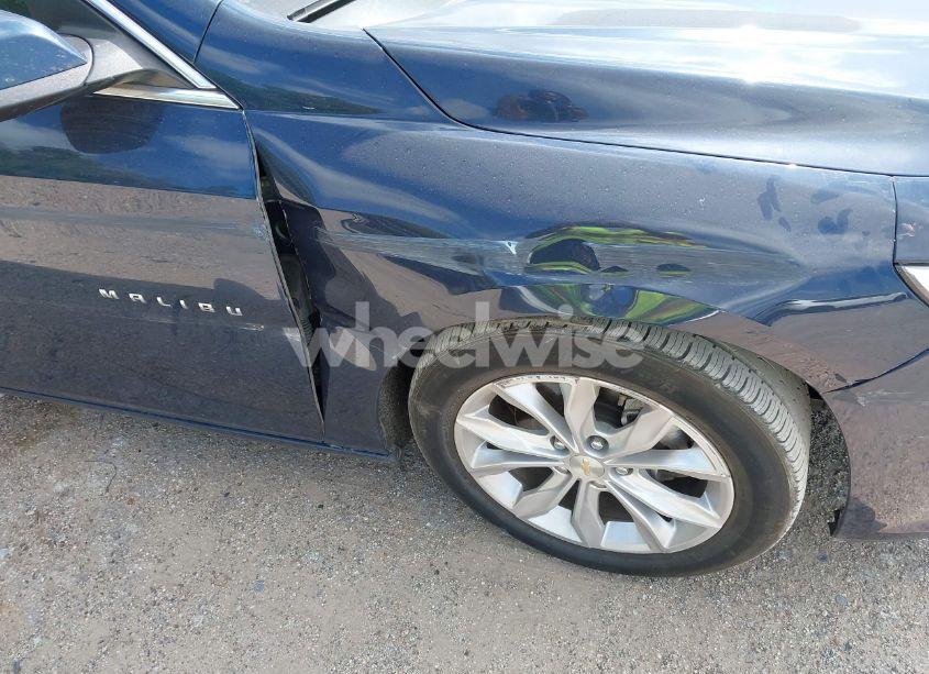 Photo 6 of 2022 Chevrolet Malibu FWD LT (VIN 1G1ZD5ST9NF155434)