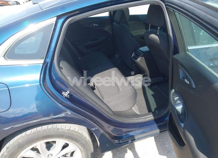 Photo 8 of 2022 Chevrolet Malibu FWD LT (VIN 1G1ZD5ST9NF155434)