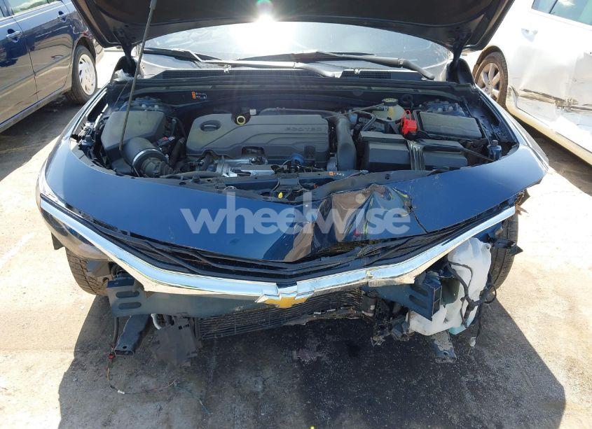 Photo 10 of 2022 Chevrolet Malibu FWD LT (VIN 1G1ZD5ST9NF158351)